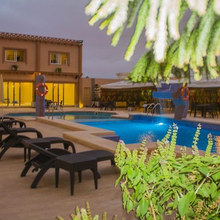 Hotel Mauricenter Нуакшот Экстерьер фото
