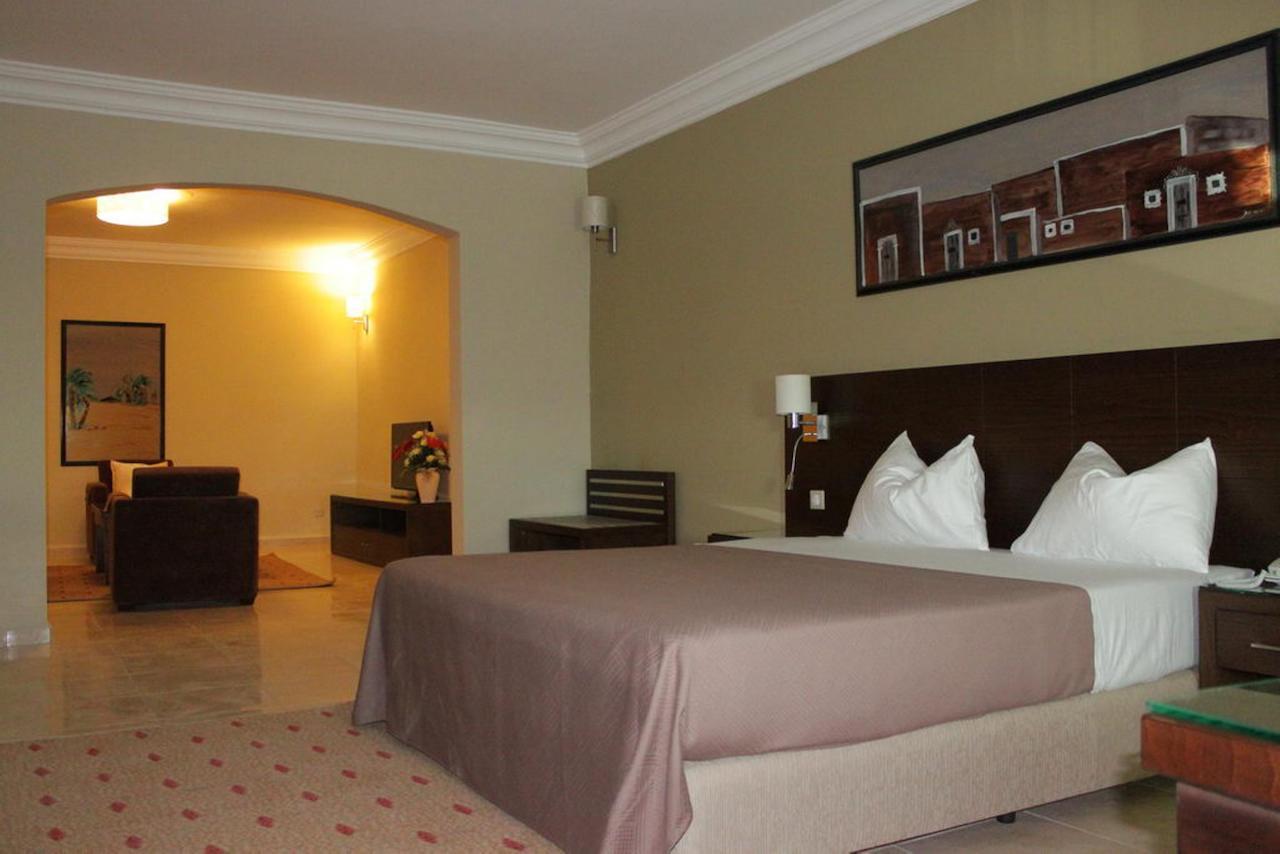 Hotel Mauricenter Нуакшот Экстерьер фото