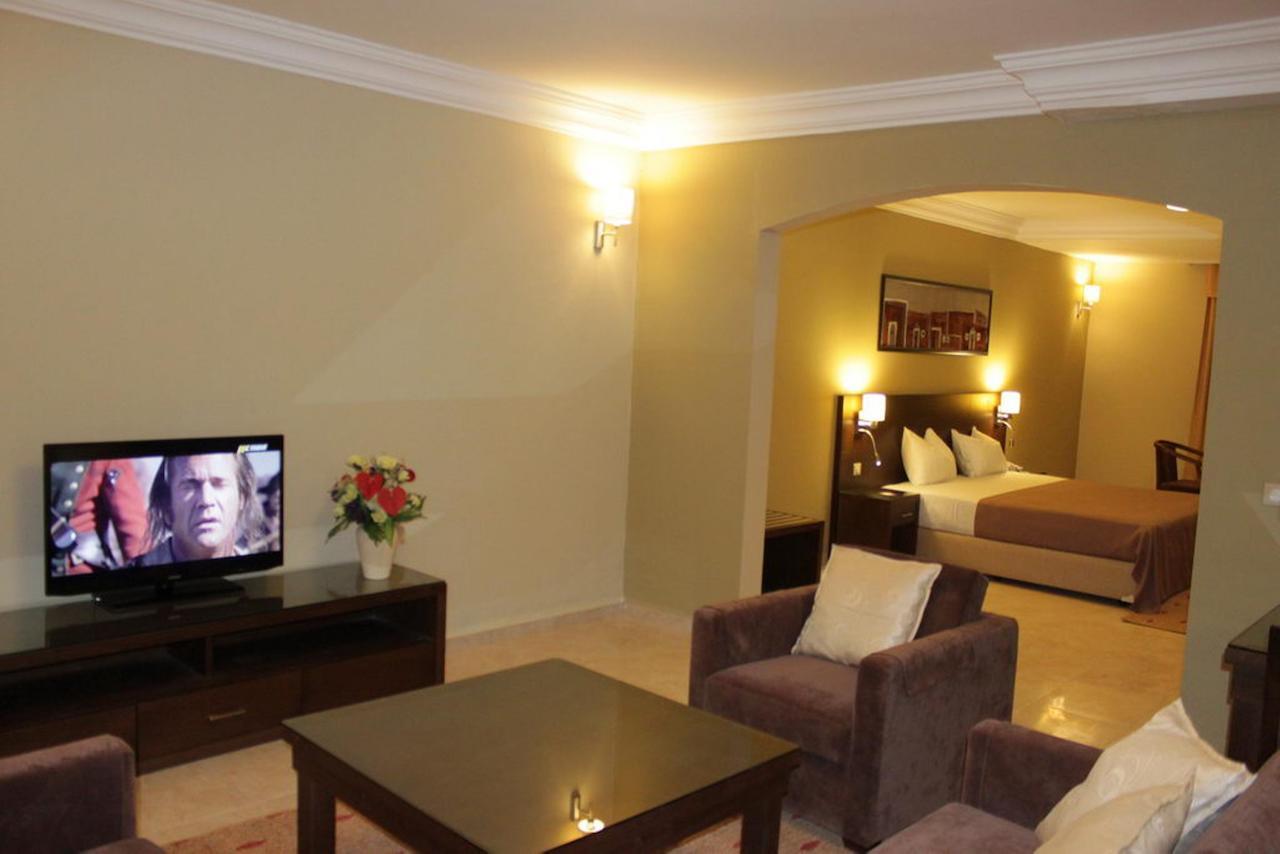 Hotel Mauricenter Нуакшот Экстерьер фото