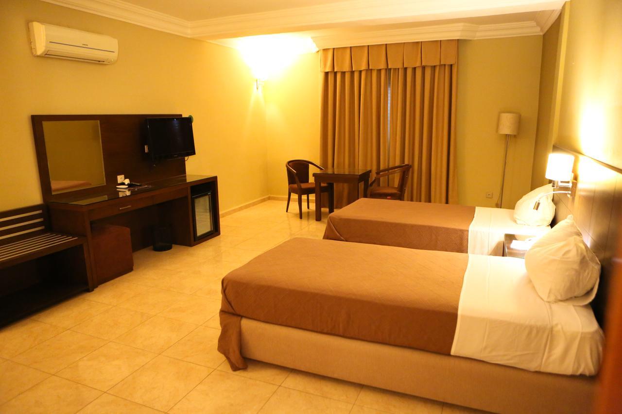 Hotel Mauricenter Нуакшот Экстерьер фото